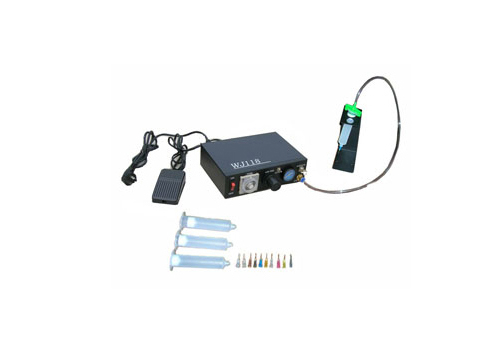 自動定量點膠機(jī)